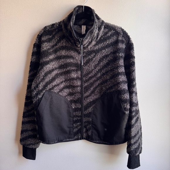 Varley Napoli Sherpa Jacket Womens Size Medium M - Picture 1 of 6